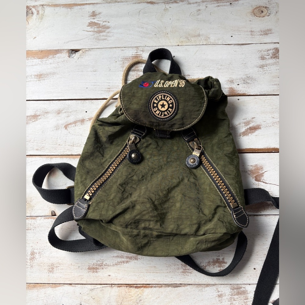 KIPLING vintage drawstring mini backpack crinkle … - image 5